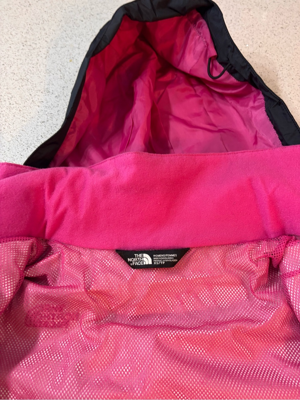 The North Face Pink Ribbon Edition DryVent Rain Jacket XS (Like New) - Picture 4 of 11